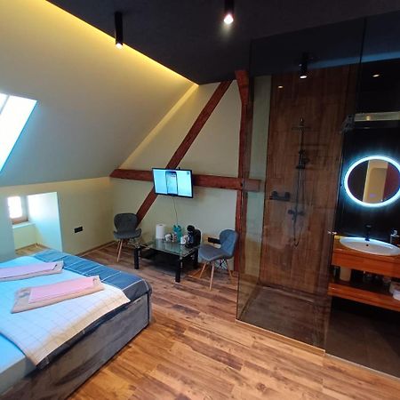 Apartament Eminescu 1 Mediaş Eksteriør bilde
