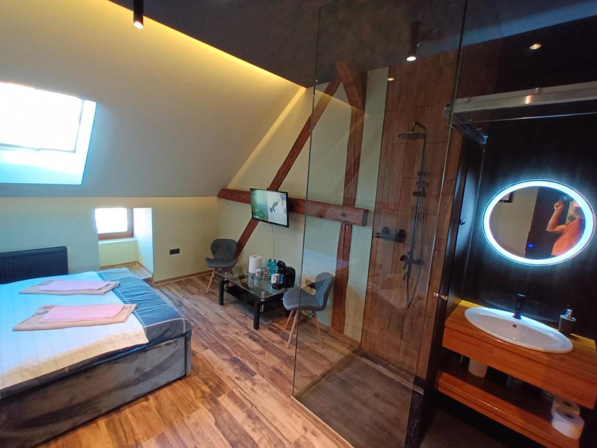 Apartament Eminescu 1 Mediaş Eksteriør bilde